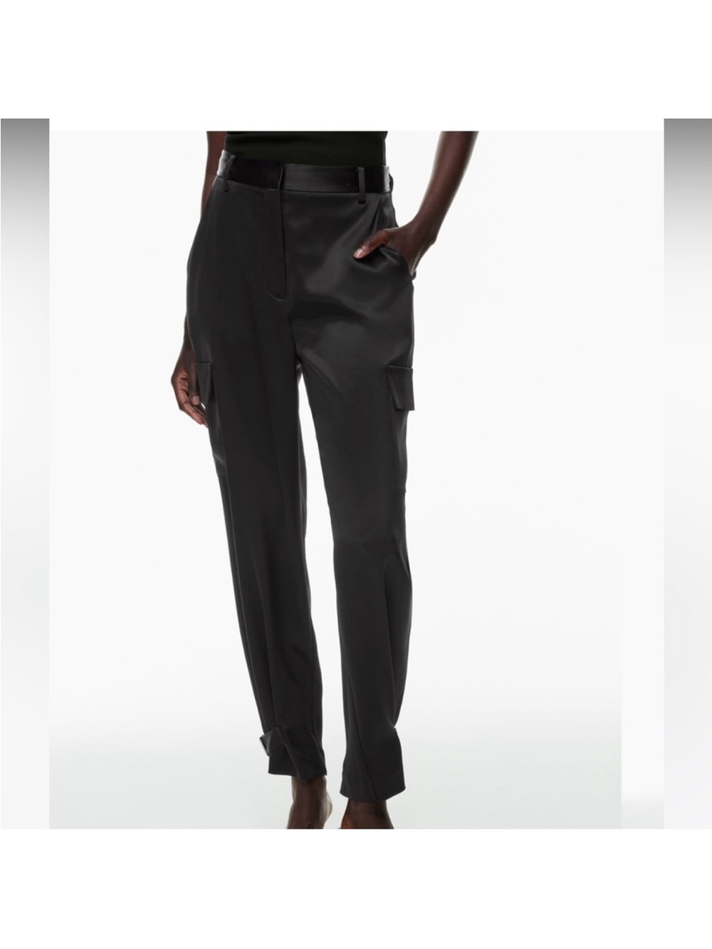 Aritzia Satin Refined Cargo Pants- Black- Size 6
